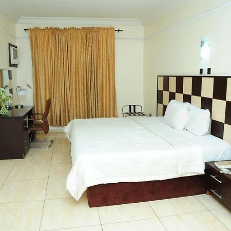 Richton Hotel And Suites Abeokuta Ruang foto