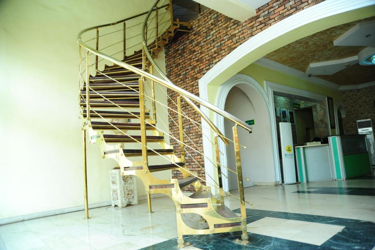 Richton Hotel And Suites Abeokuta Bagian luar foto