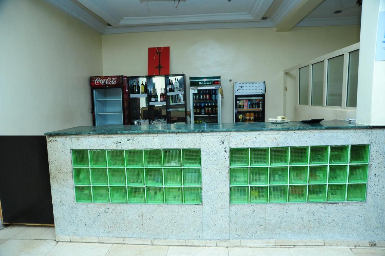 Richton Hotel And Suites Abeokuta Bagian luar foto